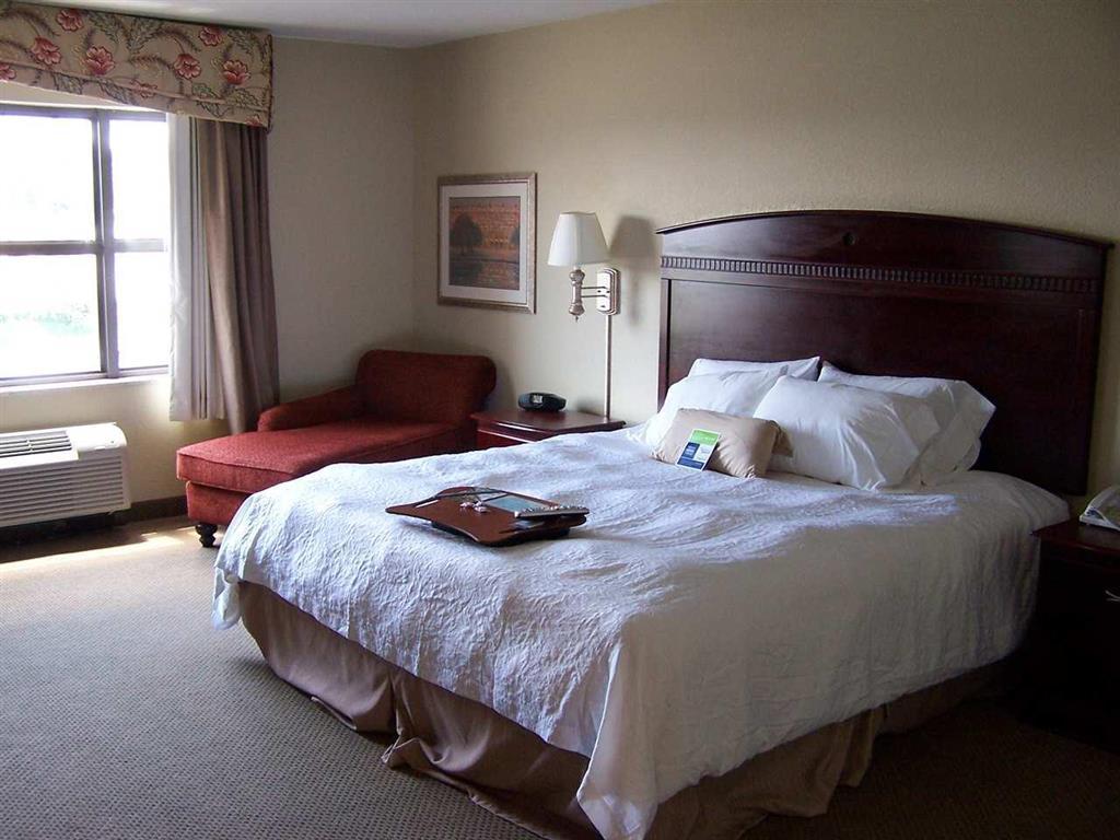 Hampton Inn & Suites-Florence Downtown חדר תמונה