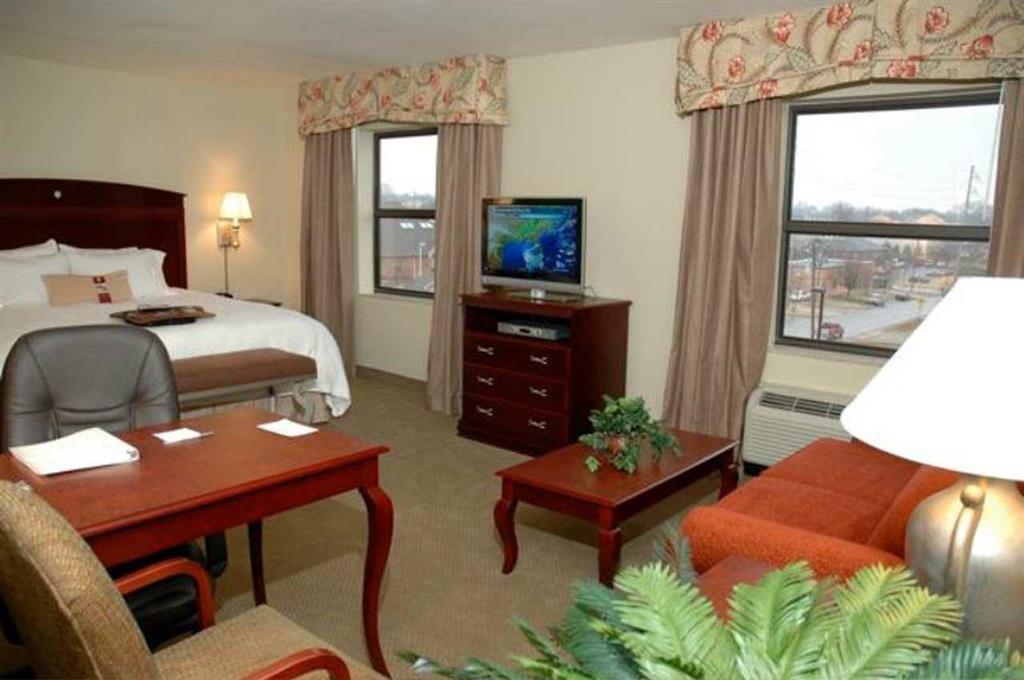 Hampton Inn & Suites-Florence Downtown חדר תמונה